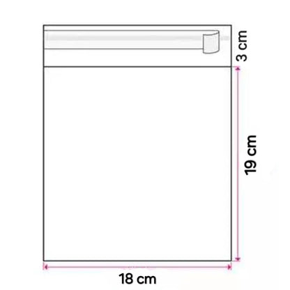Cellofaanzakje met plakstrip, 18 cm breed en 19 cm hoog, met een extra sluitflap van 3 cm.