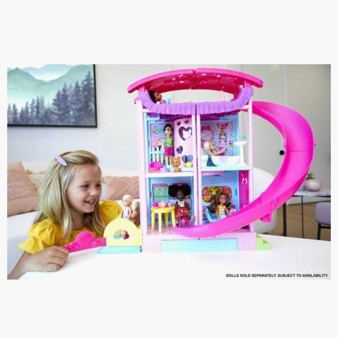 Barbie: Chelsea Playhouse
