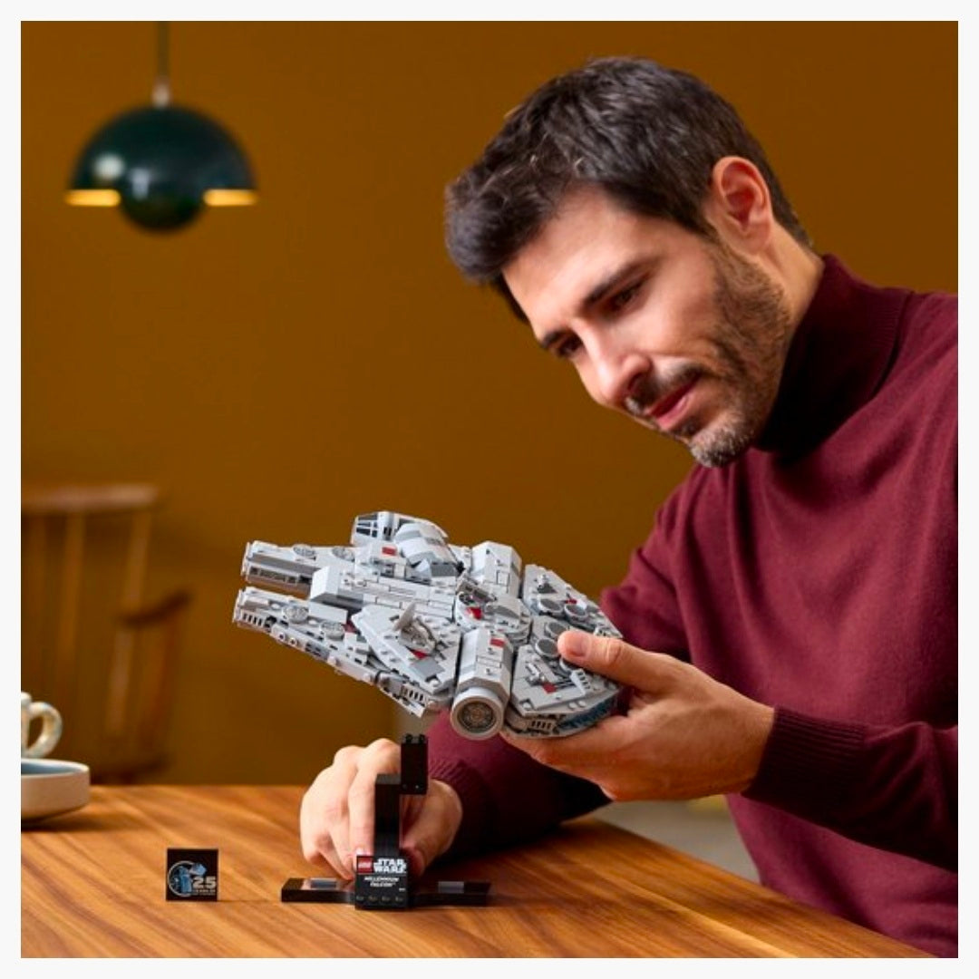 LEGO 75375: Star Wars - Millennium Falcon