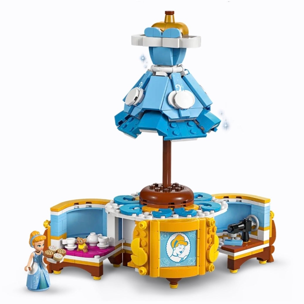 LEGO 43266: Princess - De Jurk van Assepoester