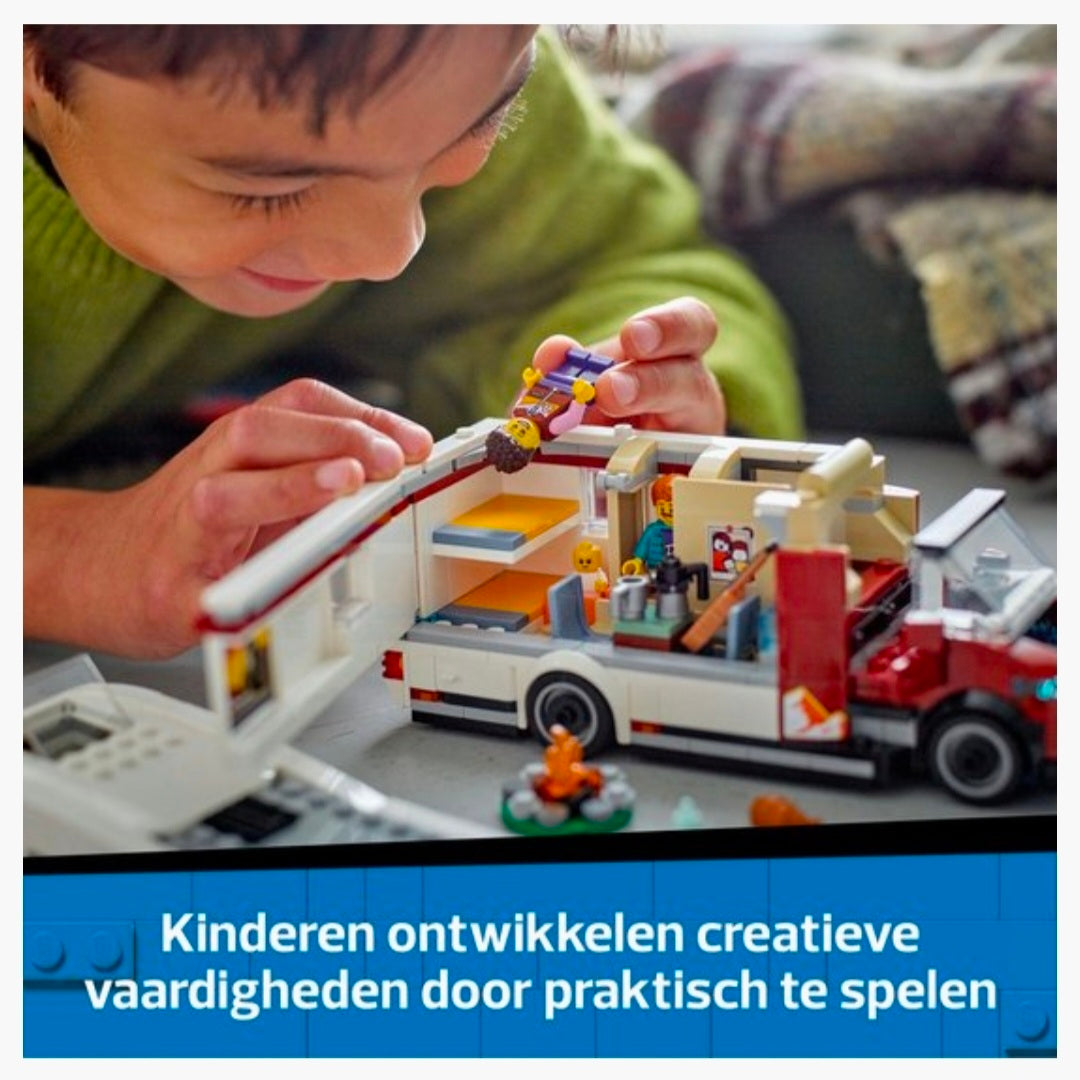 LEGO 60454: City - Avontuurlijke Camper