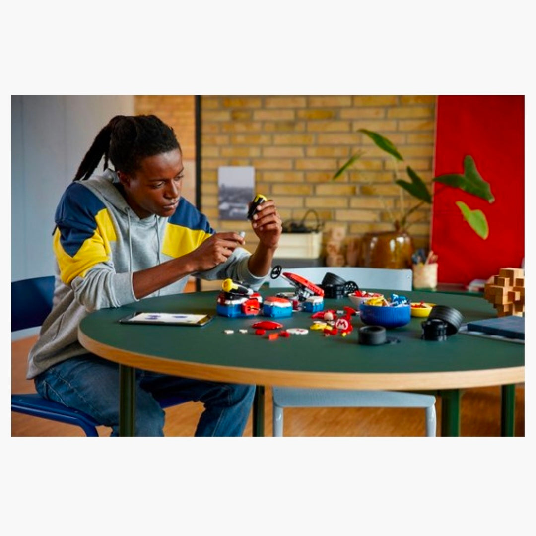 LEGO 72037: Super Mario - Mario en Standaard Kart