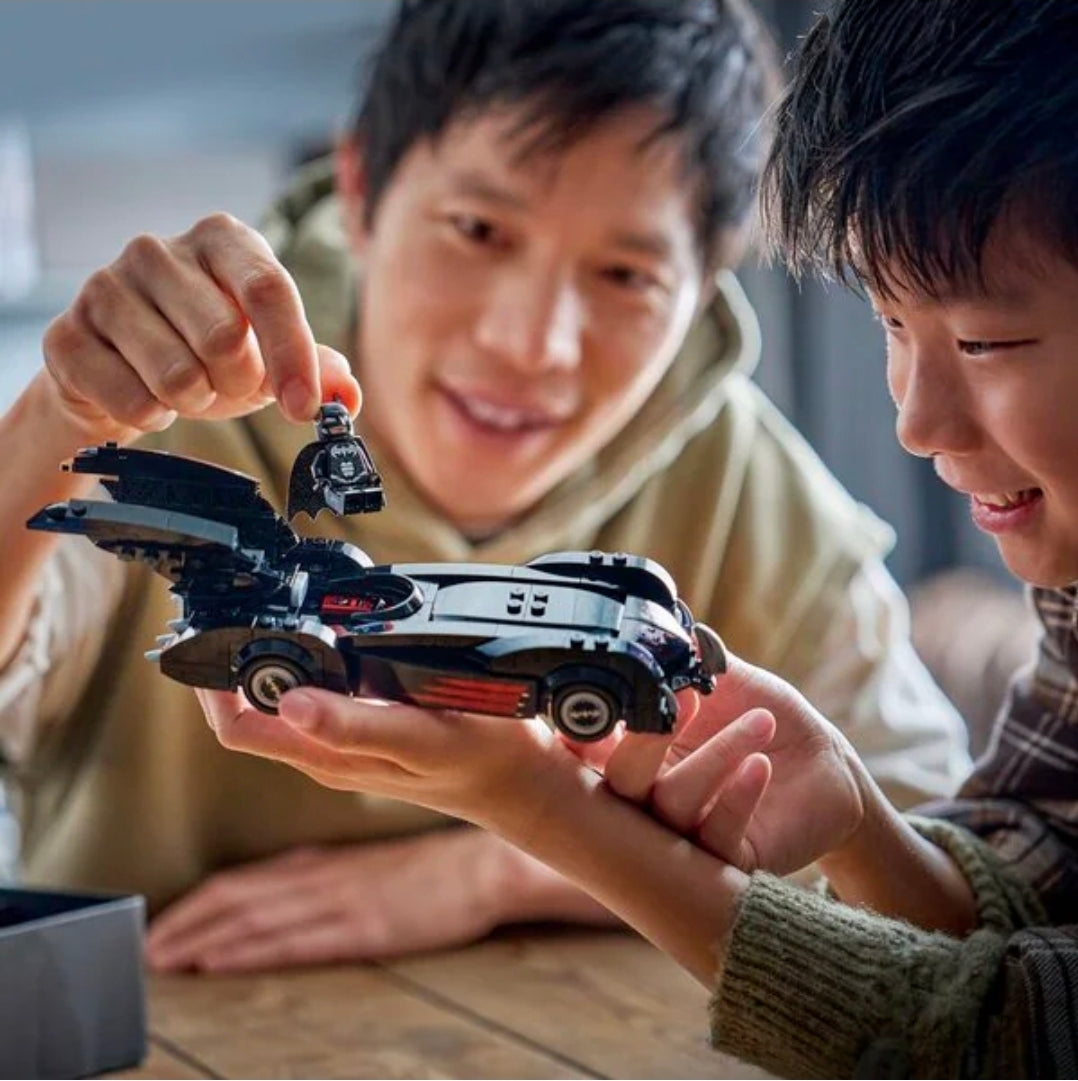 LEGO 76333: Batman & Robin Batmobile