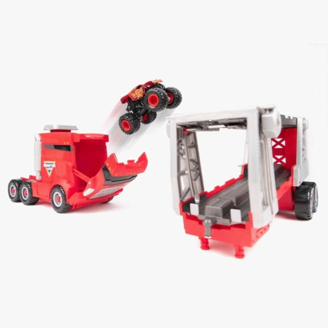 Monster Jam: 2in1 Launch N'Go Hauler Speelset