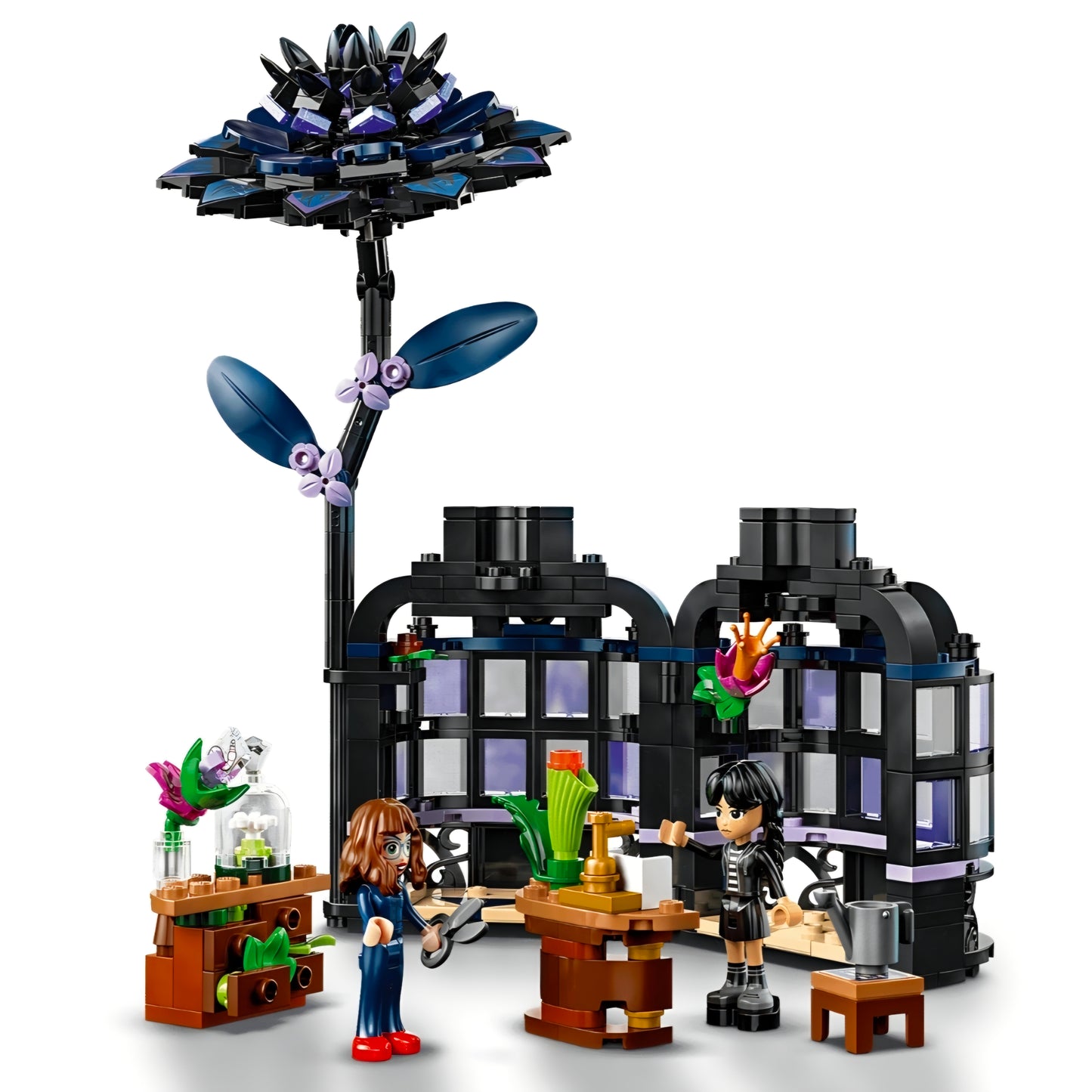 LEGO 76684: Wednesday - Zwarte Dahlia